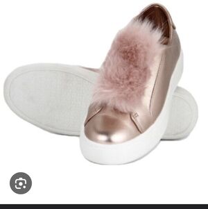 New Steve Madden Breeze Metallic Rose Gold Furry Platgorm Tennis Shoes Size 7M